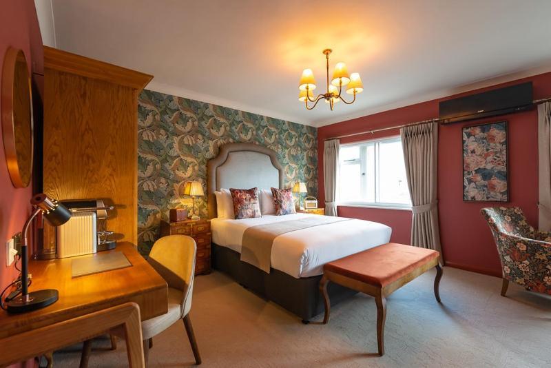 The Bear Hotel Bath Luaran gambar