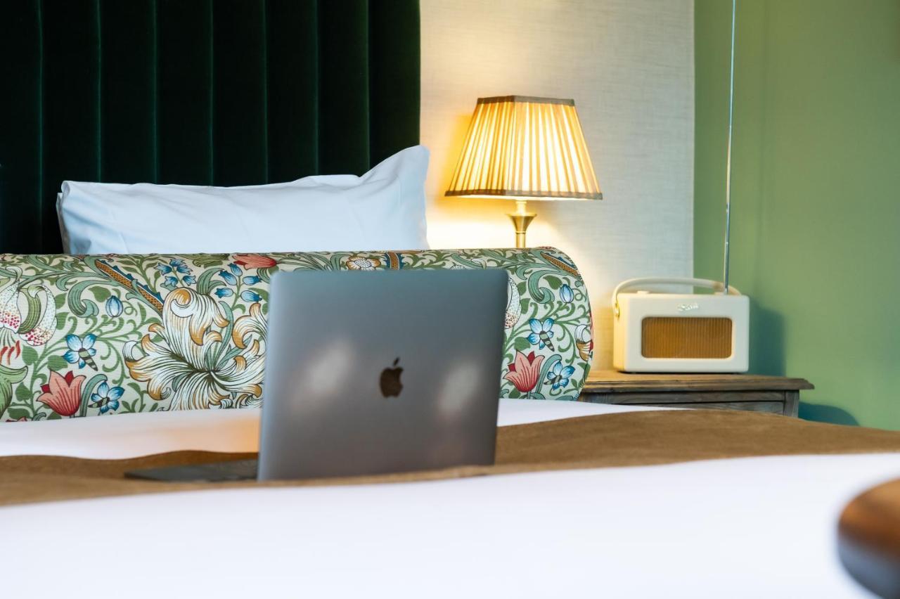 The Bear Hotel Bath Luaran gambar